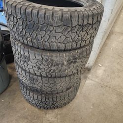 4x 295/60/20 Falken Wildpeak