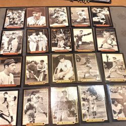 Lot Of 20 Pinnacle 1993 New York Yankees JOE DIMAGGIO baseball Cards All For $20