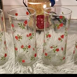4 VINTAGE RED ROSE DRINKING GLASSES