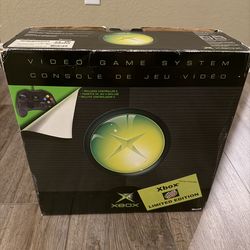 X-Box Limited Edition Mountain Dew Console Complete in Box
