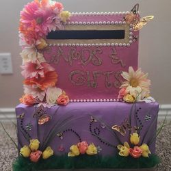 Spring Theme Gift Box