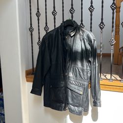 Wilsons  mens black leather Jacket 
