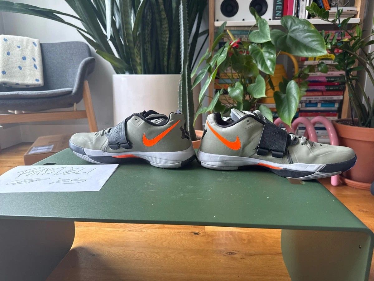 Nike Zoom KD 4 Rogue Green Undefeated! Size 10.5