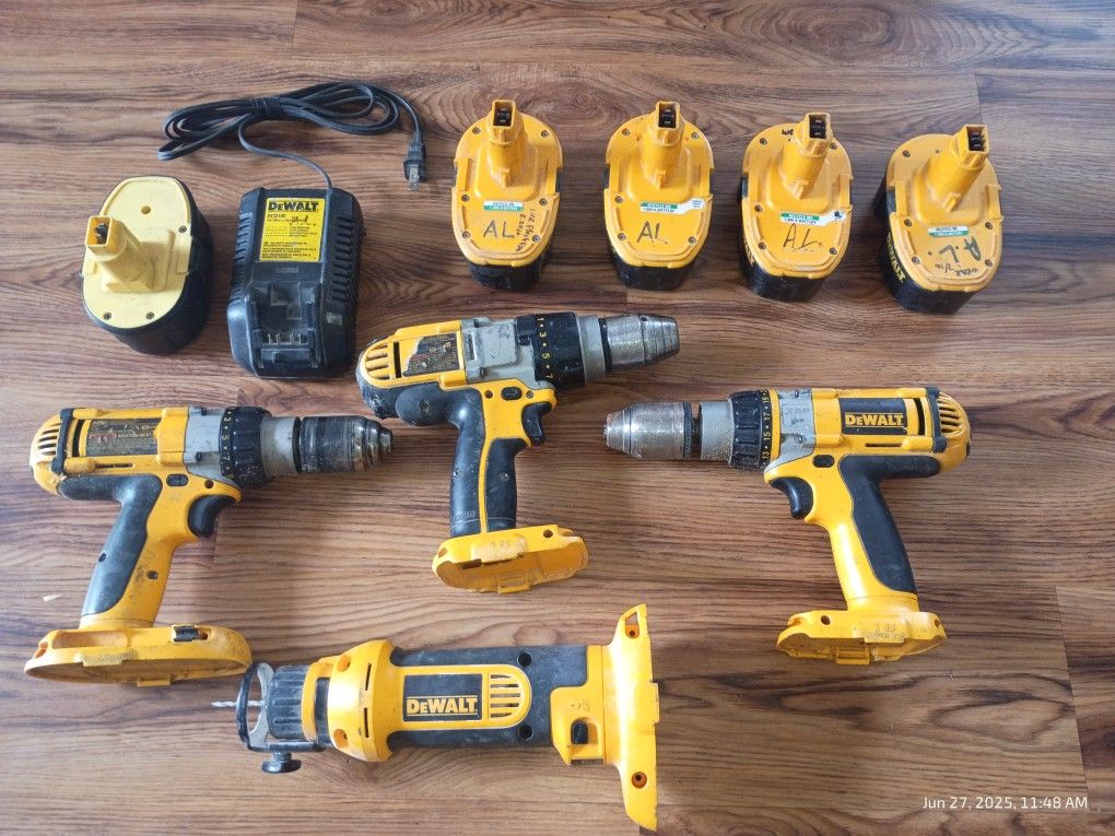 DeWalt Cordless Tool Bundle
