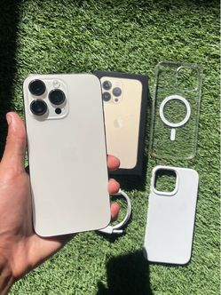 iPhone 14 Pro Max Gold Mint Condition!