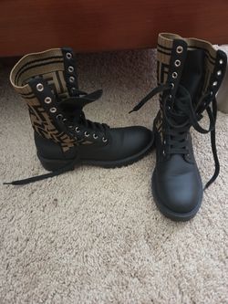 Fendi boots