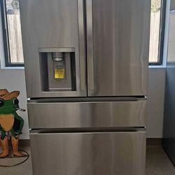 LG Refrigerator