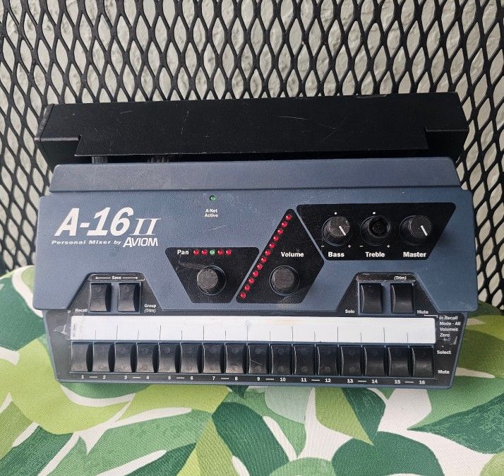 Aviom A16II Unpowered Mixer With Stand And Aviom MT-X Expansion Box