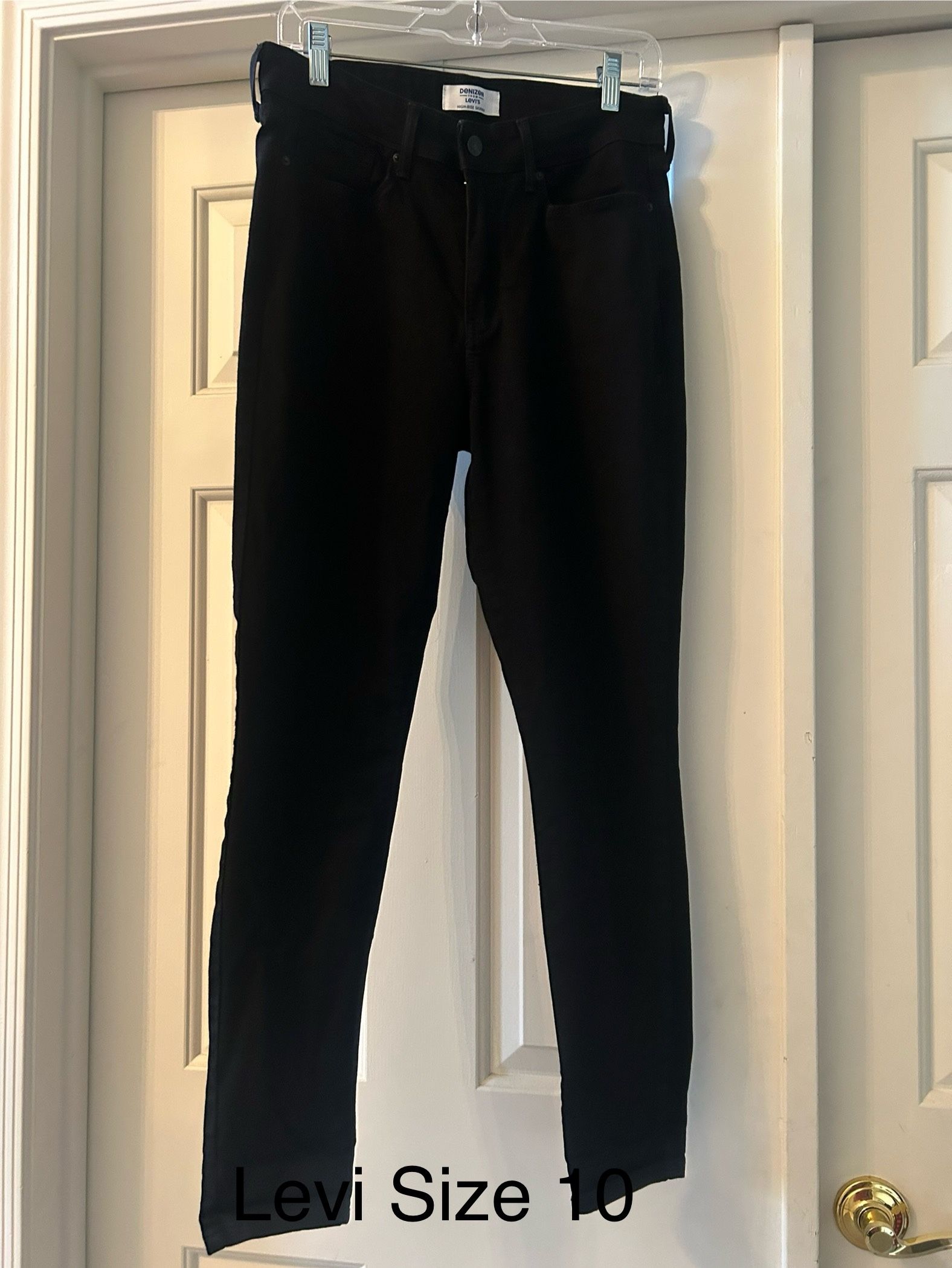 Woman’s Jeans