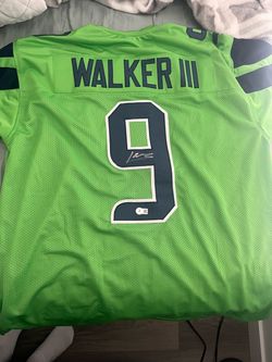 Kenneth Walker Signed Seattle Seahawks XL Jersey