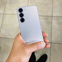 Samsung Galaxy S25 Spectrum