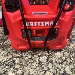 Selling Craftsman 1200 Amp 12 Volt Portable Car Battery Jump starter 