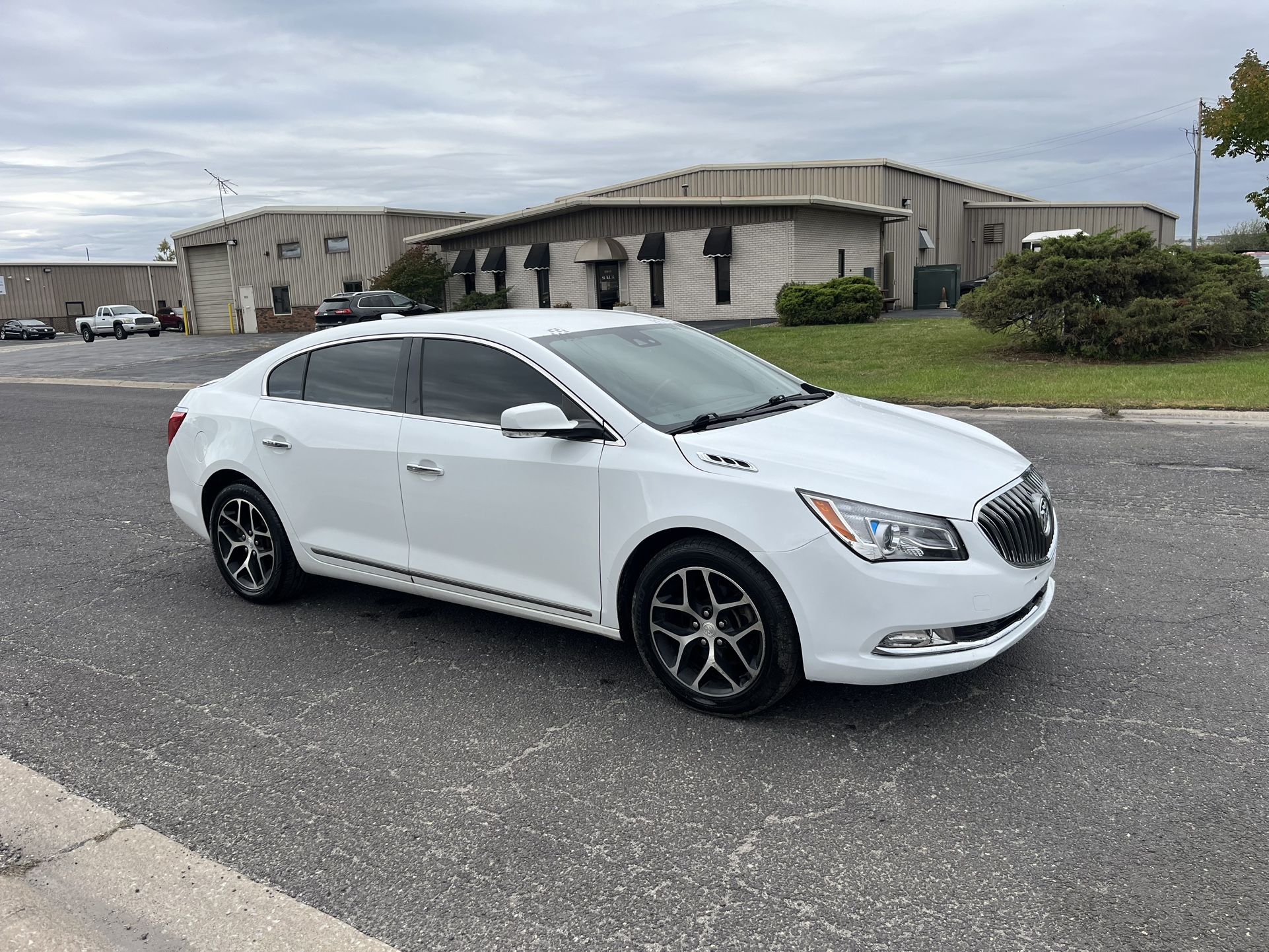 2016 Buick Lacrosse Sport