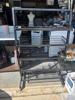 Bakers rack Restaurant display