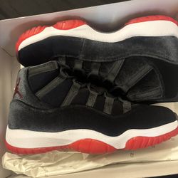 Women Jordan 11