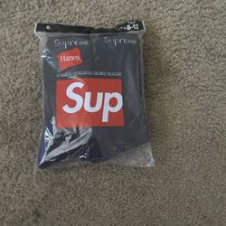 Supreme Socks