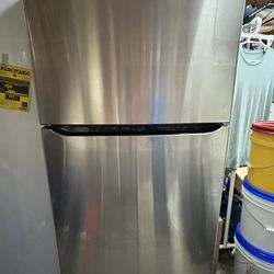 LG Fridge 