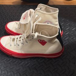Size 10 Converse 