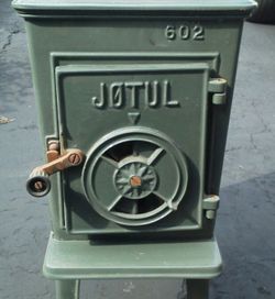 Wood Burning Stove — Jøtul 602 for Sale in Sun Prairie, WI - OfferUp