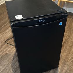 Danby Designer 4.4 cu. ft. Compact Refrigerator in Black