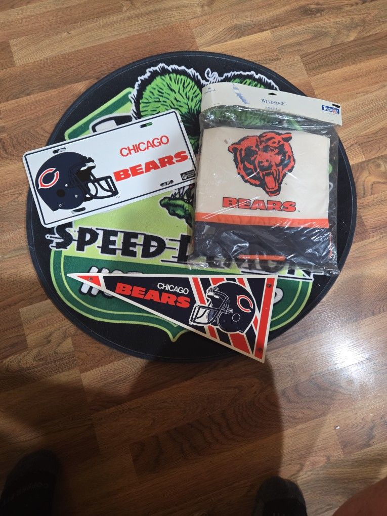 Vintage NFL Chicago Bears Decorations