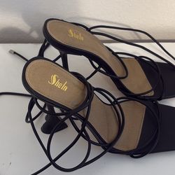 Black Heels Heart Bottoms 