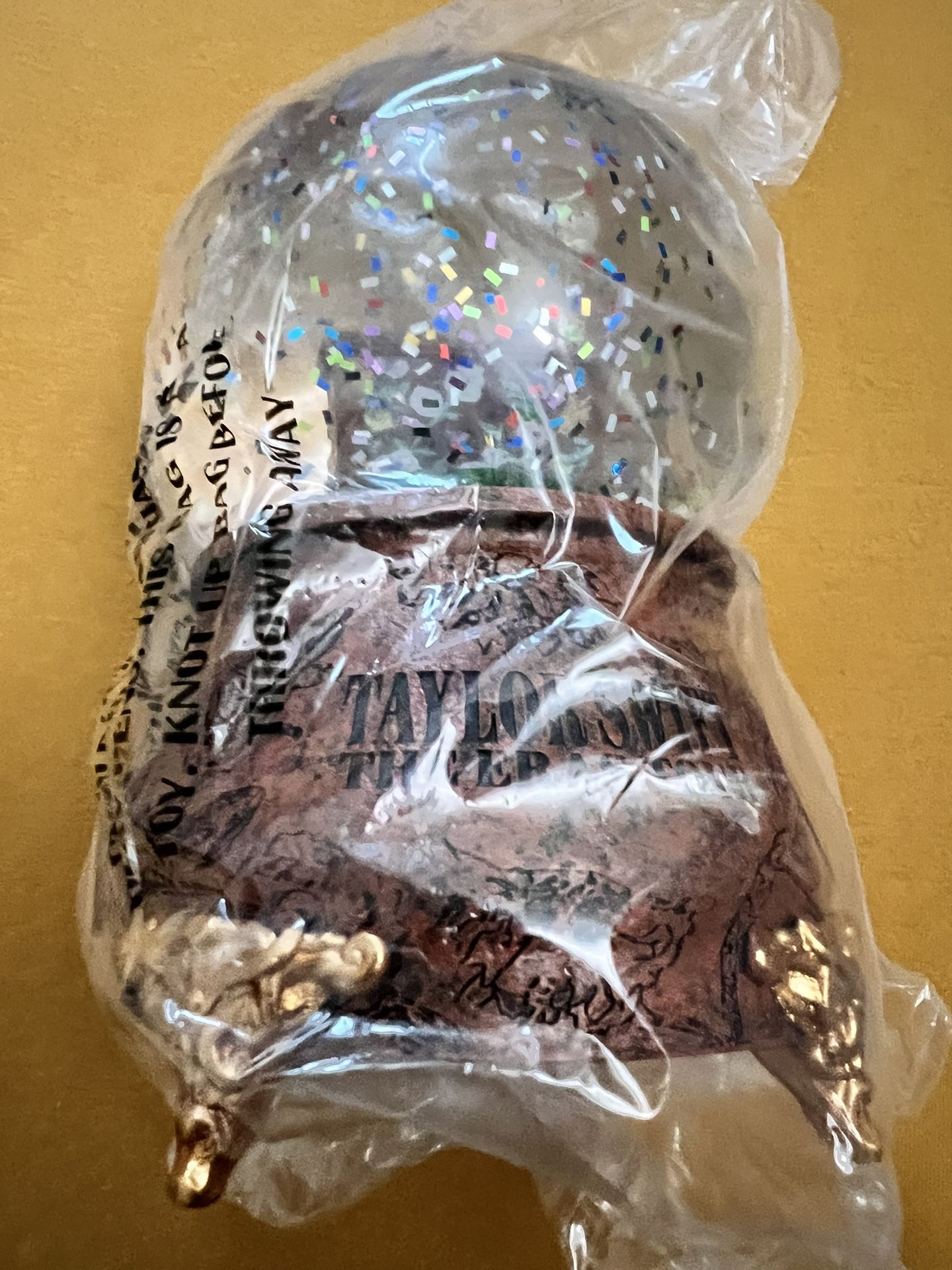 New Taylor Swift Eras Tour Piano Acoustic Snowglobe Holiday 2025 Collection Christmas Musical