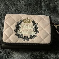 Juicy Couture Wallet 