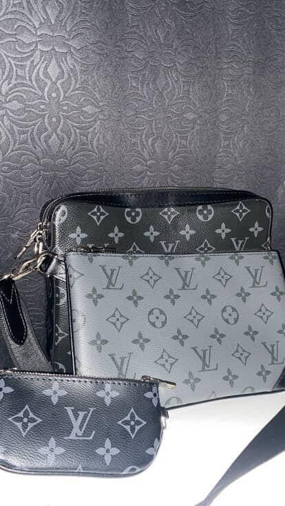 Lv Bag At 1500
