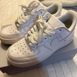 Nike Air Force 