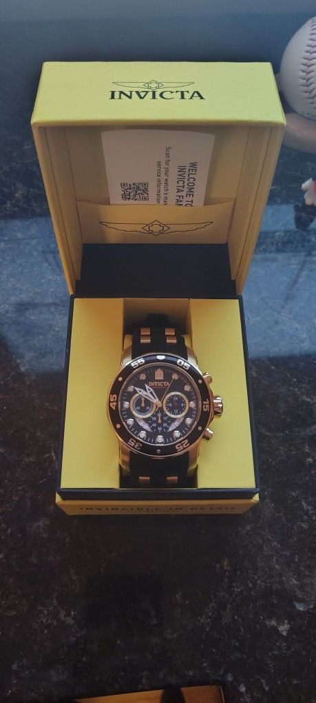 Brand New Invicta Diver Chronograph Watch