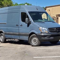 2018 Mercedes Benz Sprinter 