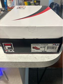 Men’s Fila 10.5