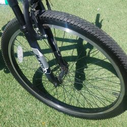 XDS

Mens

26"Mountain
Bike
/Matte

Black

