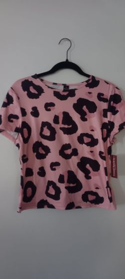 Pink leopard crop top