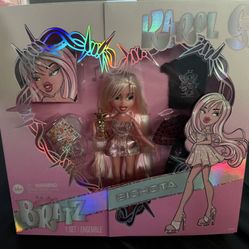 Karol G X Bratz