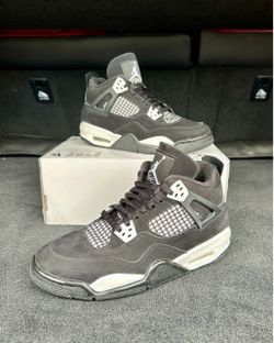 Jordan 4 White Thunder - 7Y (PreOwned)