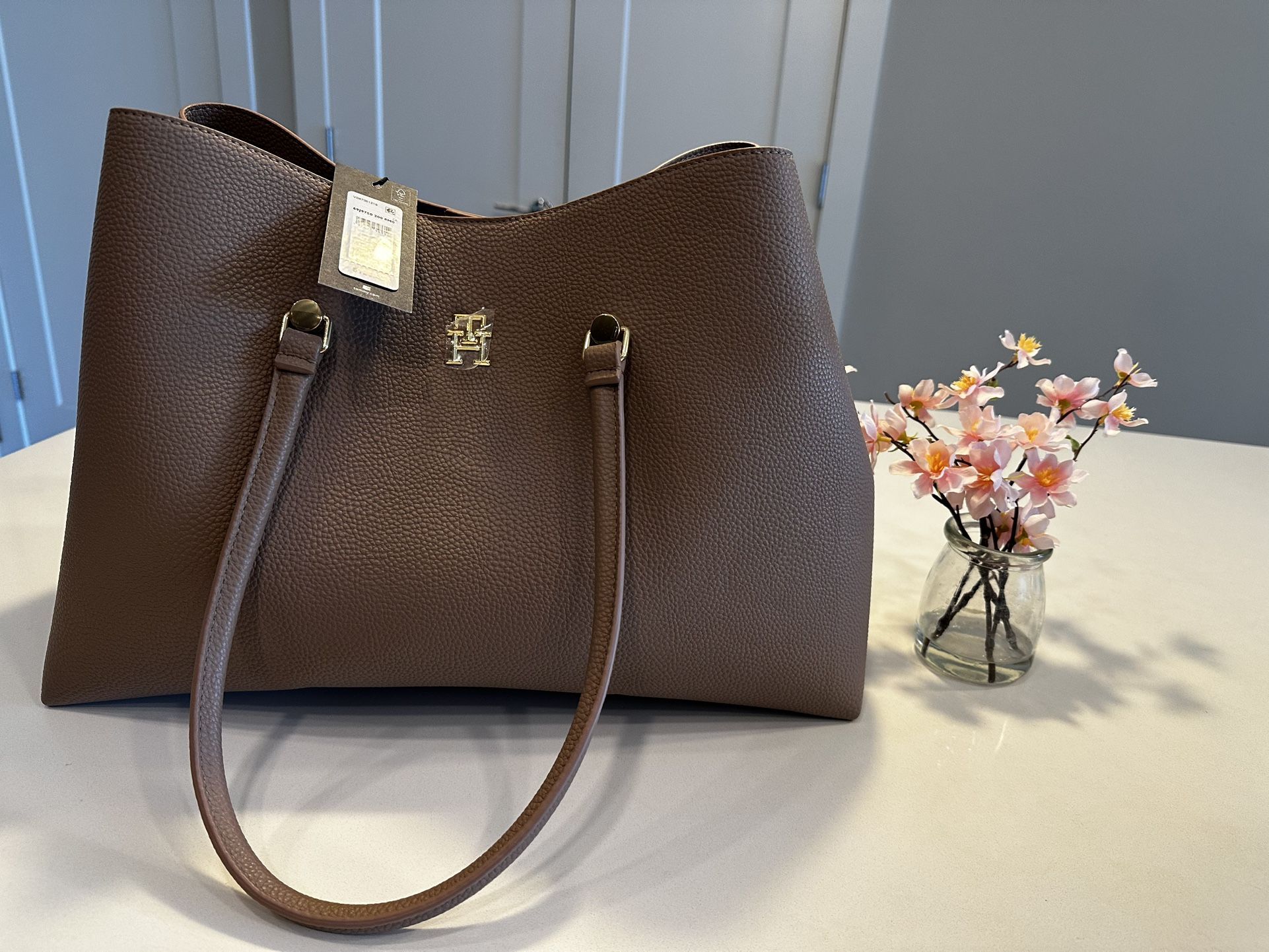 Tommy Hilfigure - Ladies Handbag