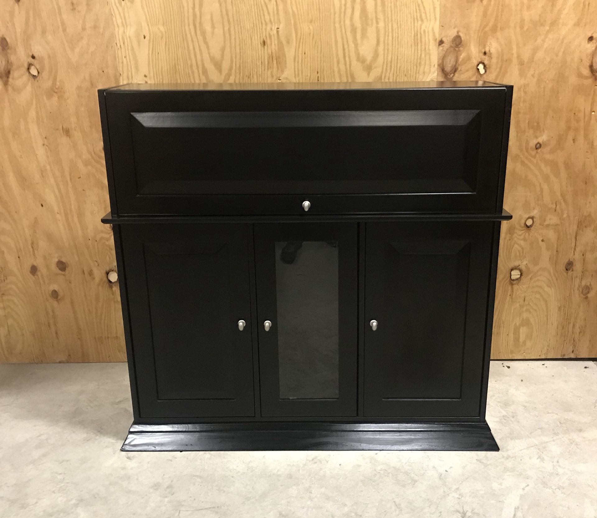 Beautiful Wall Unit Tv Stand - Delivery Available!