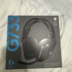 Logitech G733 Lightspeed Wireless Gaming Headset