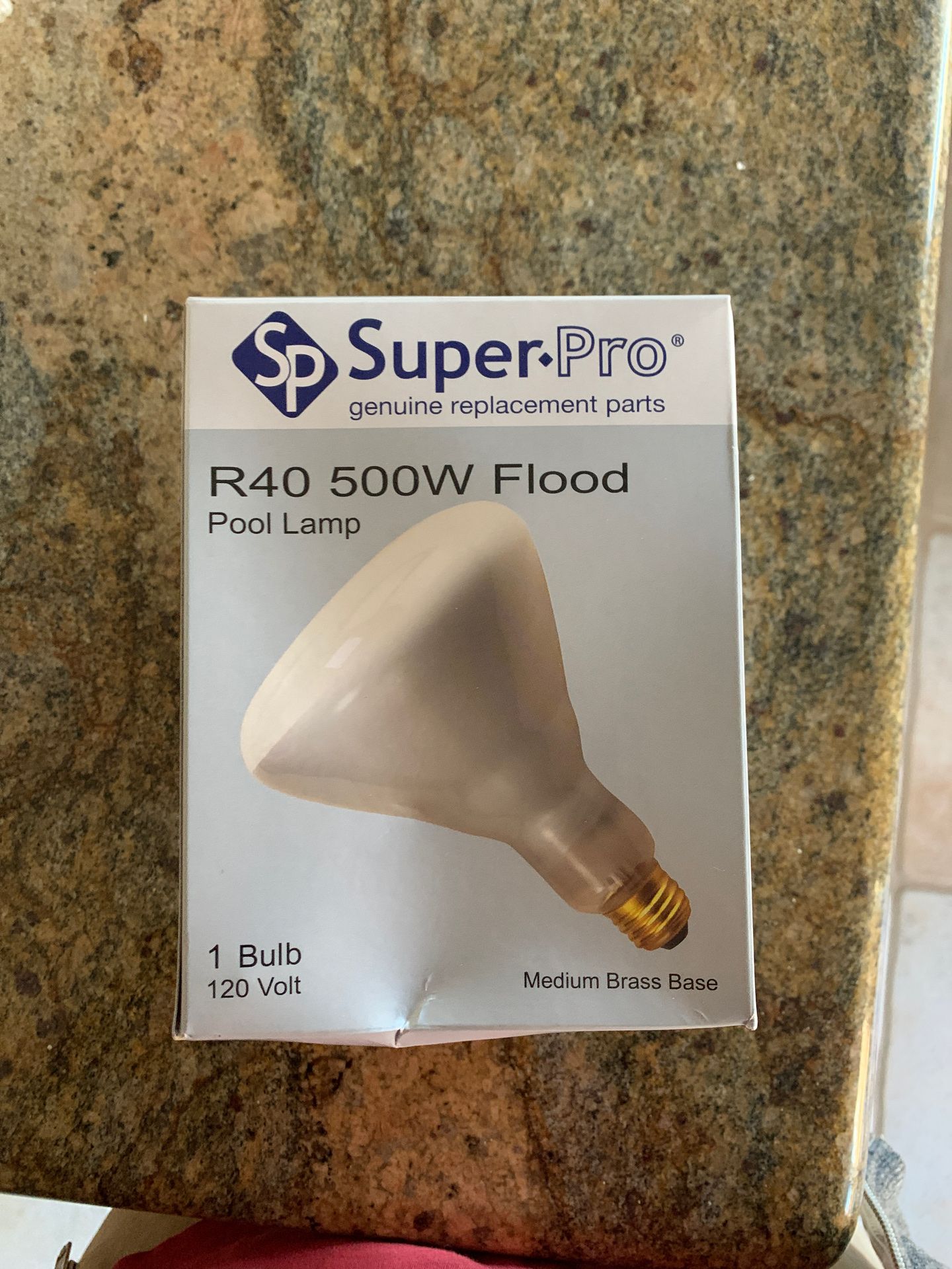 500 W flood pool light!