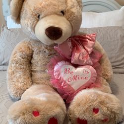 Valentines Day Bear