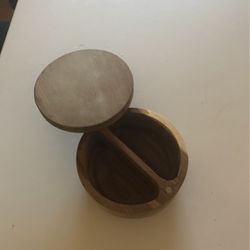 Salt Cellars spices New 4 1/2 In Round