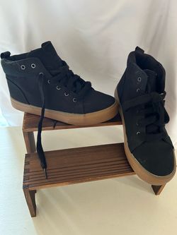 Black Canvas High-Top Sneakers Gum Sole