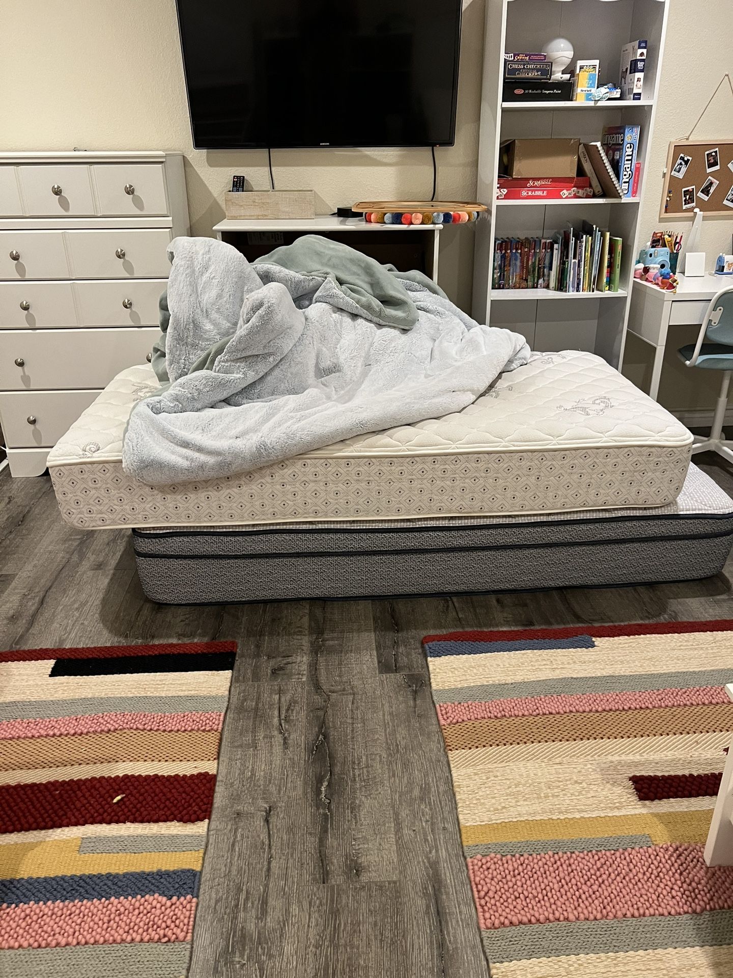 2 FREE Twin Mattresses for Sale in Pasadena, CA OfferUp