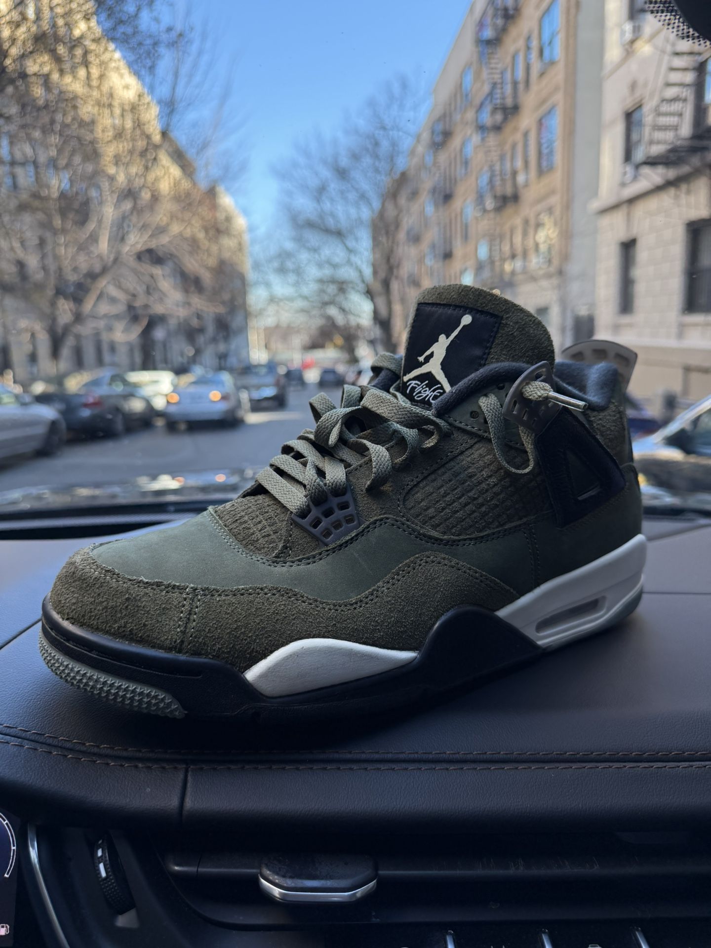 Jordan 4