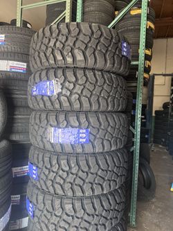 285/70r17 LT MT 800$ 700$ All 4 Installed And Balanced