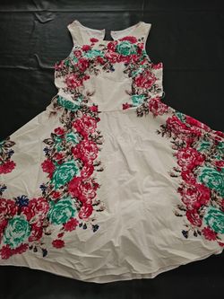 $10 Dress size M