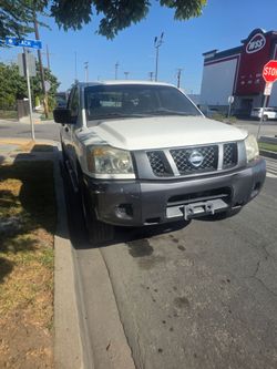 2008 nissan titan