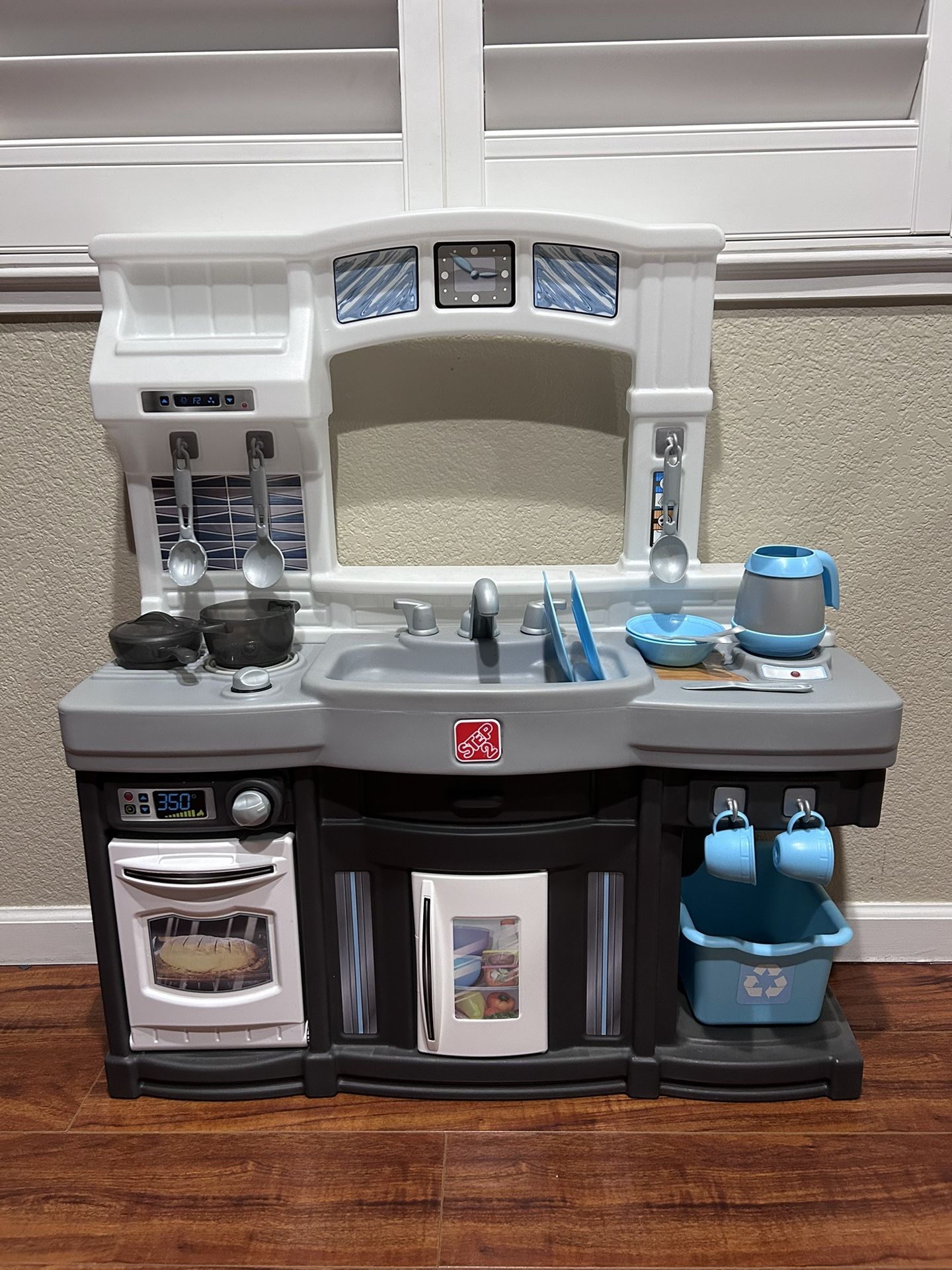 Step 2 Kitchen Play Set, ABC Foam Mat, Target Shopping Cart, Regalo Gate And More!